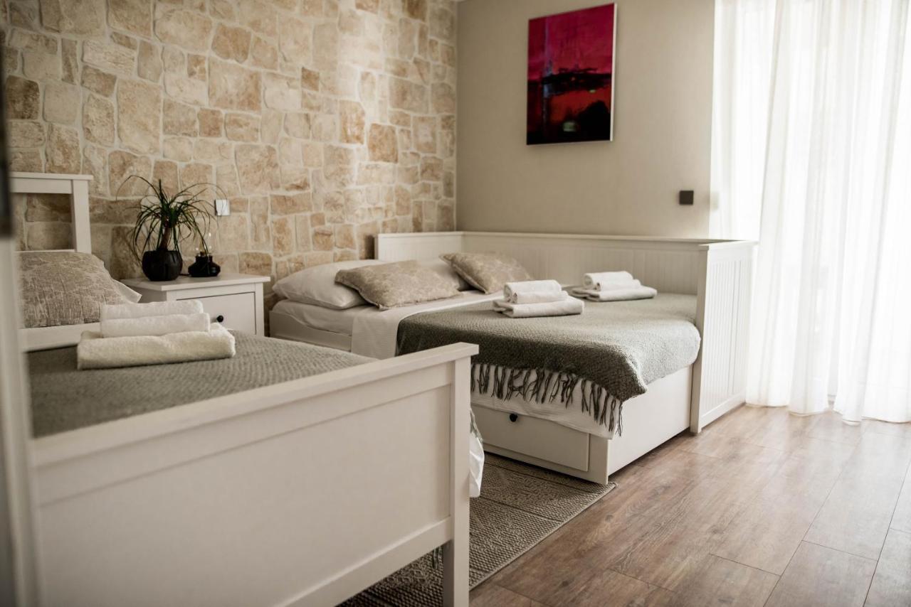 La Familia, Zadar, Vinjerac Villa Luaran gambar